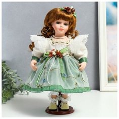 Кукла коллекционная керамика "Агата в бело-зелёном платье и с цветами в волосах" 30 см Noname