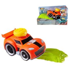Машинка ABtoys АвтоСити с кнопкой запуска и блоком-препятствием, на батарейках, оранжевая