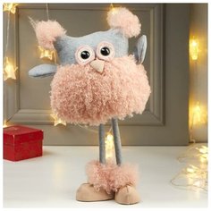 Кукла интерьерная "Совушка в розовой кудрявой шубке" 42х15х19 см Noname
