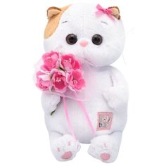 Мягкая игрушка Basik&Co Кошка Ли-Ли baby с букетом, 20 см, розовый