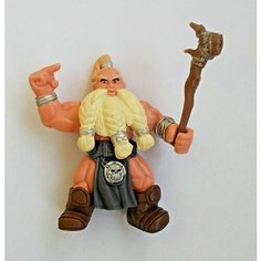 Экшен-фигурка Сердитый Гном (Дворф) с дубиной. 8 см Нет бренда