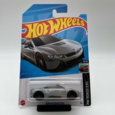 Hot Wheels BMW i8 Детская Машинка 1:64 Из серии HW ROADSTERS 2023