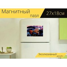 Магнитный пазл "Смотреть, рулевое колесо, мода" на холодильник 27 x 18 см. Lots Prints