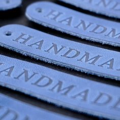 Бирка из натуральной кожи для рукоделия HAND MADE. Премиум качество. Пришивная. Синяя. 10 шт. Yuzhanini Goods