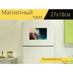 Магнитный пазл "Пулевое отверстие, матовое стекло, окно" на холодильник 27 x 18 см. Lots Prints