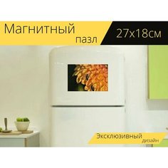 Магнитный пазл "Летит, насекомое, цветок" на холодильник 27 x 18 см. Lots Prints