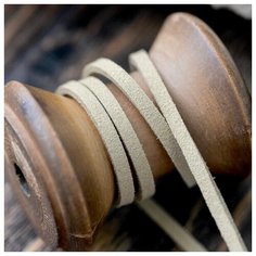 Шнур из исск. замши 3х1.4 мм 10 метров для шитья / рукоделия / браслетов, цвет бежевый КафеБижу