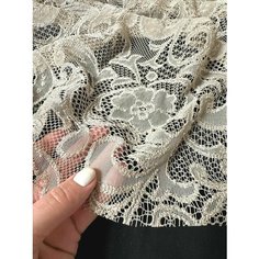 2м. Гипюр кружево, ткань для шитья и рукоделия. Цвет Светло-бежевый. Отрез 200*140см Нет бренда