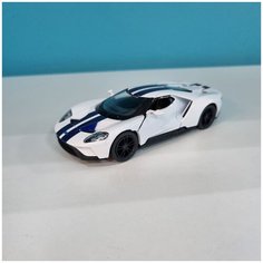 Машинка металлическая Ford GT 2017, белый, Kinsmart, двери открываются, инерция, 1:38