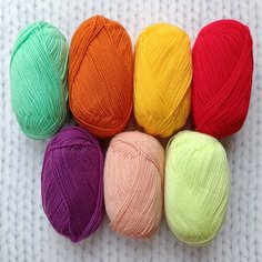 Набор пряжи для вязания Пехорка Детская новинка 7 цветов "Фруктовый" 7 шт по 50г (7х200м) 100% акрил высокообъёмный