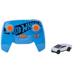 Машинка Hot Wheels Tesla Cybertruck, GXG30, 1:64, белый/голубой