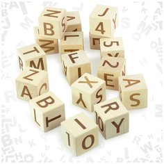 Набор деревянных кубиков с английскими буквами и цифрами 16 шт/Деревянные развивающие игрушки для детей Ulanik Уланик