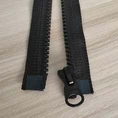 Застежка-молния разъемная, черная. Нейлон. YKK. Тип 5. Длина 70 см. 1 бегунок. Трактор