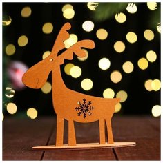 Дарим Красиво Сувенир деревянный 15 см. "Олень" золотой (уп. 1 шт.)