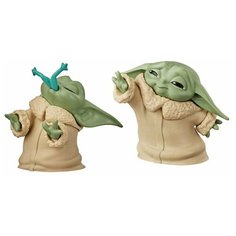Фигурки Малыш Йода с лягушкой и Силой «Мандалорец» от Hasbro