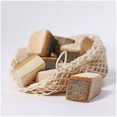 Набор деревянных кубиков "Блоки не окрашенные с корой", сетка, 15 шт. Grimms