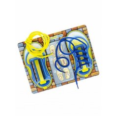 Развивающая игрушка Woodlandtoys Шнуровка Башмачки для мальчиков 17*22,5 Россия