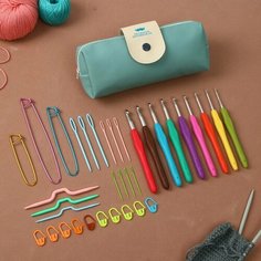 Набор для вязания 35предметов в пенале 20*10,5*4см мятный No Brand