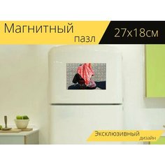 Магнитный пазл "Женщина, мусульманский, головной платок" на холодильник 27 x 18 см. Lots Prints