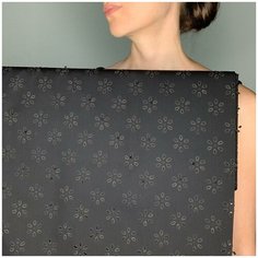 Ткань плательная bibliotex. Хлопок. Черная. С перфорацией в виде цветов. Италия. 0,5 м (ширина 152 см) Msgm