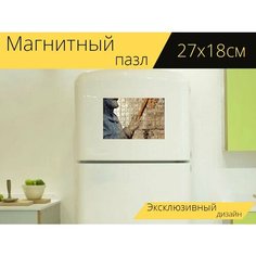 Магнитный пазл "Статуя, церковь, святое" на холодильник 27 x 18 см. Lots Prints