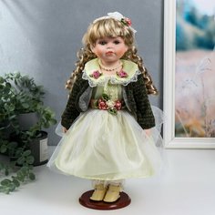 Кукла коллекционная керамика "Катенька в зеленоватом платье и зелёном кардигане" 40 см Россия