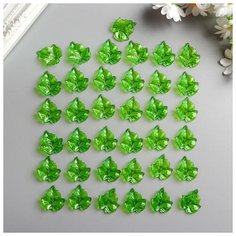 Декор для творчества пластик "Кленовый лист" набор 40 шт 2.2х2.2 см Арт Узор