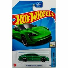 Машинка Hot Wheels коллекционная PORSCHE TAYCAN TURBO S зеленый HKJ31