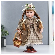 Кукла коллекционная керамика "София в песочном пальто, платье в клетку" 30 см Noname
