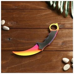 Сувенирное оружие из дерева «Керамбит, фейд» Noname