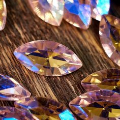 Кристаллы для рукоделия Шатоны стеклянные Navette 8 шт, размер 18х9 мм, цвет Lt.Pink AB - светло-розовый с радужным отливом КафеБижу