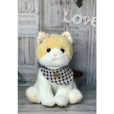Мягкая игрушка Кошечка 23 см Plush Toys
