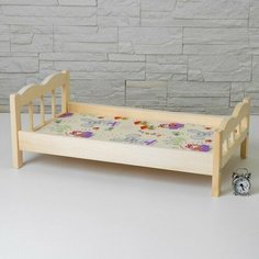 Кровать большая классическая 5084268 .