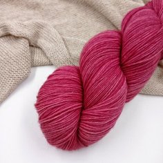 Пряжа ручного окрашивания Wonder Yarn "Клюква"