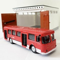 Гаражный бокс для автобуса (распашные ворота, металлическая модель автобуса) Форма