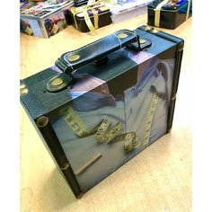 Шкатулка металлическая Нет бренда