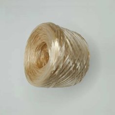 Пряжа (нить) полипропиленовая для вязания мочалок, игрушек, сумок. Цвет: золотой (1шт) Вязаный стиль