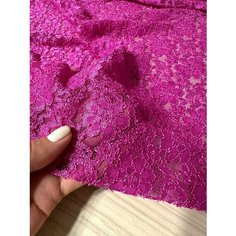 2м. Гипюр кружево, ткань для шитья и рукоделия. Цвет фуксия. Отрез 200*140см Нет бренда