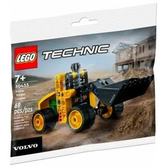 Конструктор LEGO Technic Polybag Volvo Wheel Loader "Колесный погрузчик Volvo" 69 деталей / 30433