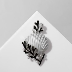 Брошь Queen Fair