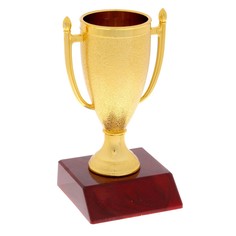 Кубок 103, зол., подставка пластик, 12.5 х 6,5 х 6,5 см Командор