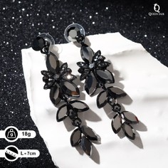 Серьги висячие со стразами Queen Fair