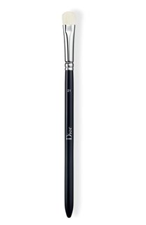 Кисть для растушевки теней Dior Backstage Blender Brush 21 Dior