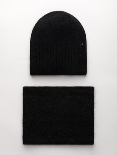 Комплект шапка и шарф женский Каляев 69661 черный