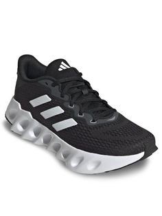 Кроссовки женские Adidas Switch Run Running Shoes IF5733 черные 38 2/3 EU