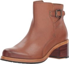 Ботильоны женские Clarks 26135981 коричневые 36.5 RU