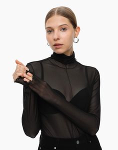 Водолазка женская Gloria Jeans GKT022176 черная XS (38-40)