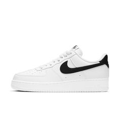 Кеды мужские Nike M Air Force 1 07 белые 10 US
