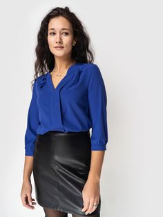Блуза женская AM One 4268/8 синяя 46 RU