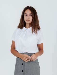 Блуза женская AM One AM-7717/1 белая 44 RU